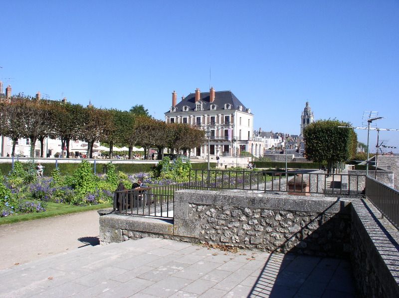 Blois - garden & Maison de la Magie