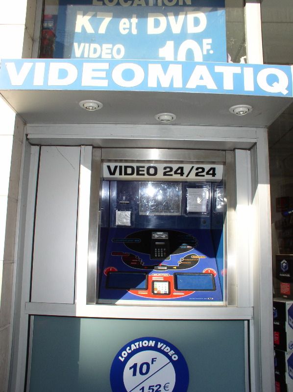 Blois - Street video game machine