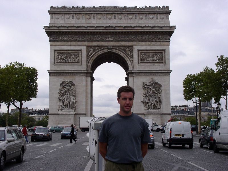 Arc de Triomphe & Dan