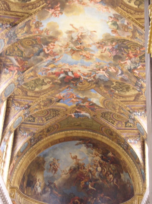 Versaille - ceiling