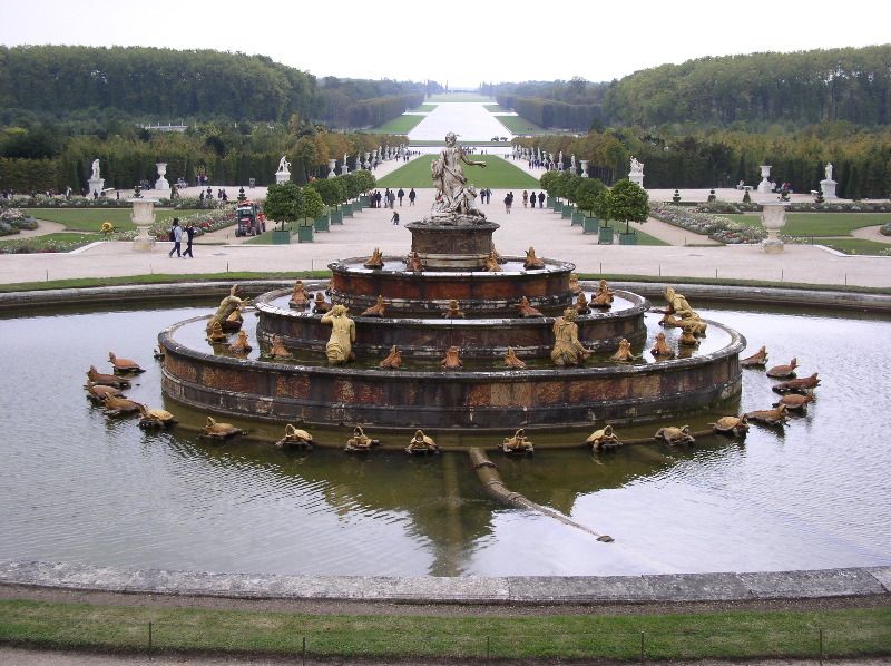 Versaille - fountain