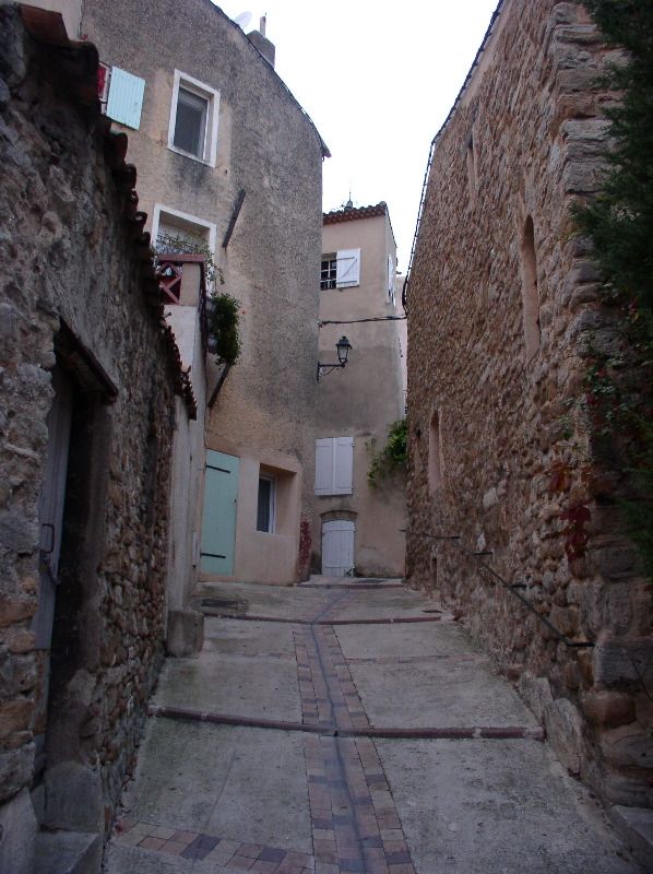 Peynier - street
