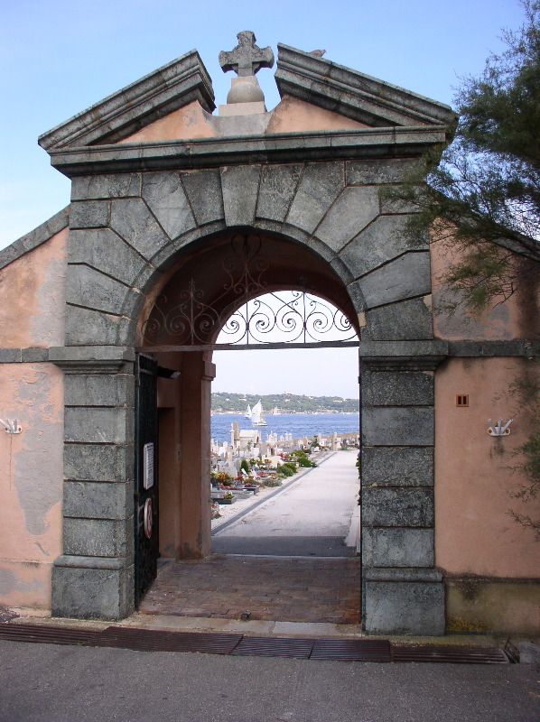 St. Tropez - boats & cemetery
