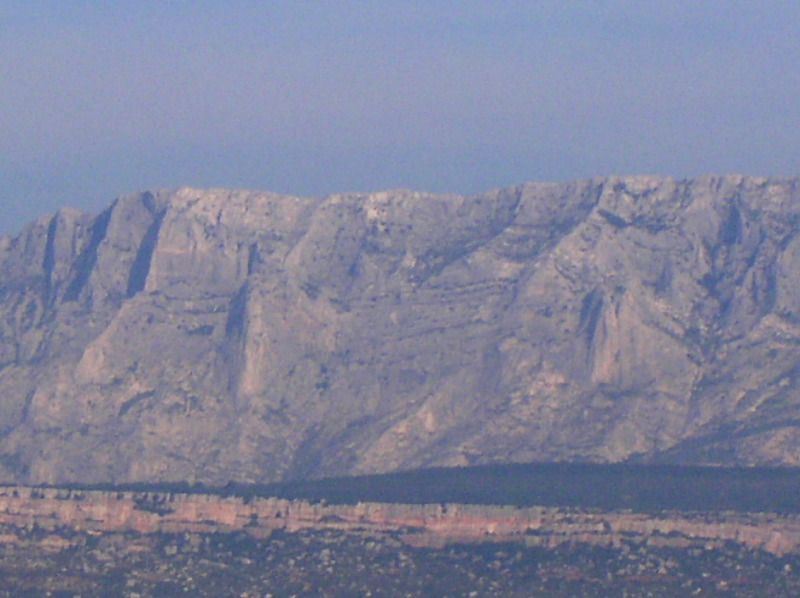 Peynier - mountains