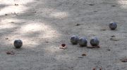 Nime - petanque precision (closeup)