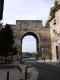 Avignon - entrance